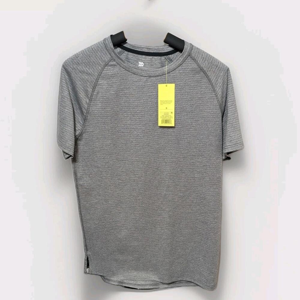 NWT All In‎ Motion Men's Size S Small Gray Mid Weight Thermal Shirt